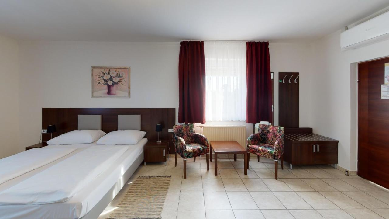 Hotel San Marco Lannach Exterior photo