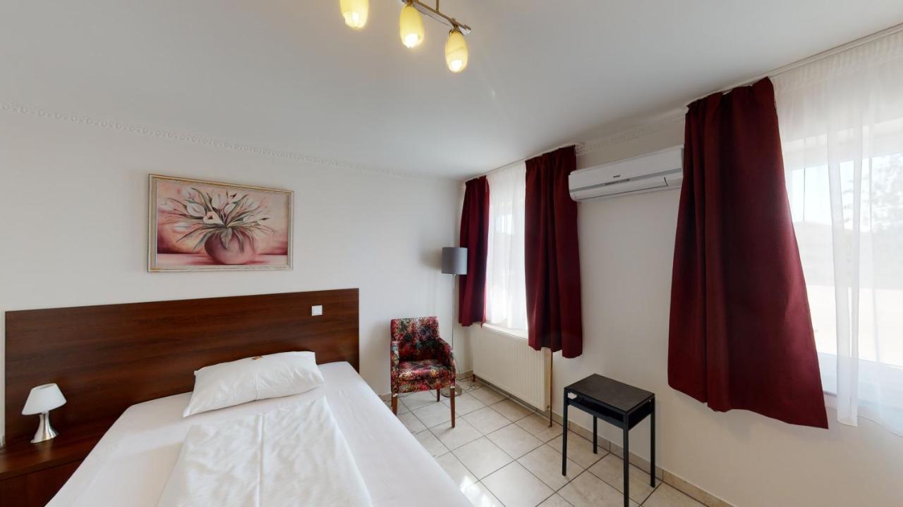Hotel San Marco Lannach Exterior photo