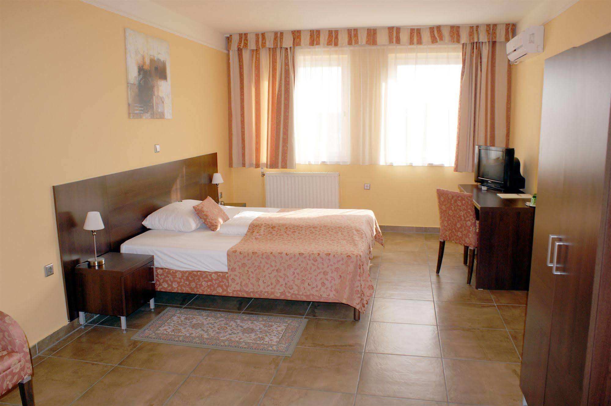 Hotel San Marco Lannach Exterior photo